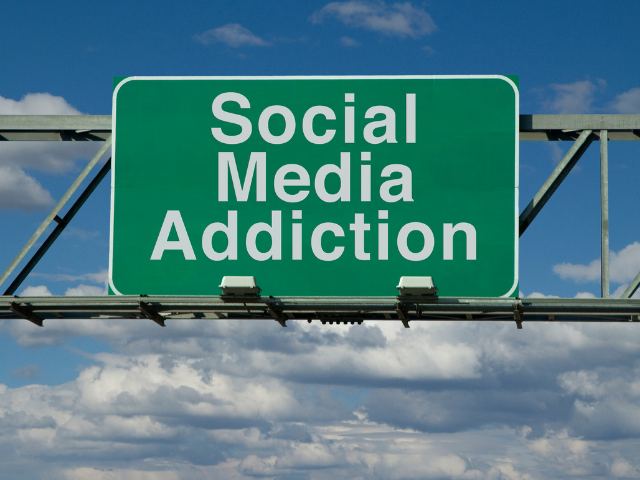 social media addiction
